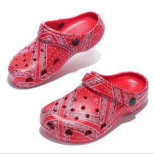 THE VIBES CLOGS-RED BANDANA